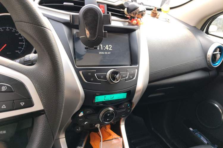 Used BYD Yuan New Energy 2019 EV360 Smart Connect Leading Model