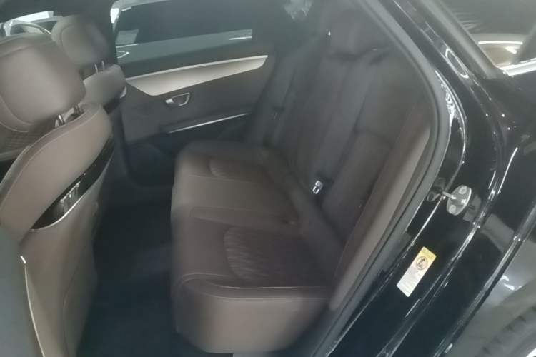 Used BYD Han 2023 EV Champion Edition 506KM Front-Wheel-Drive Premium Model Left Rear Seat