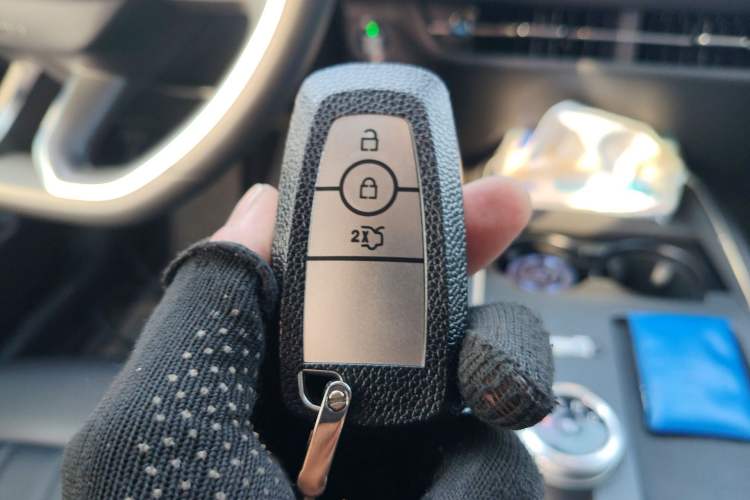 Used Ford Mondeo 2025 2.0T EcoBoost Luxury Version