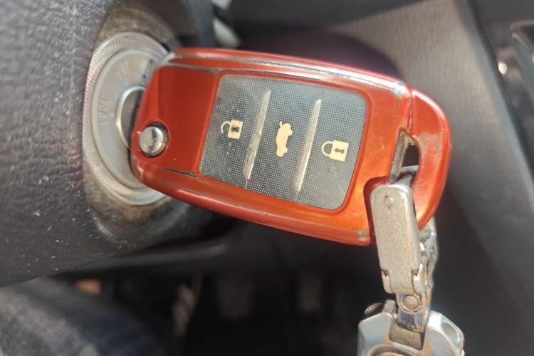 Used Changan Alsvin V7 2015 1.6L Manual Enjoyment Model China IV Standard
