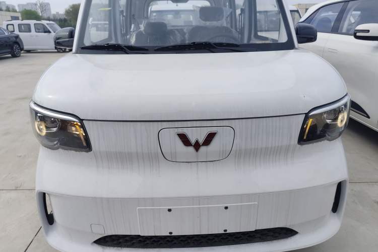 Used Wuling Zhiguang New Energy 2025 Standard Model Front