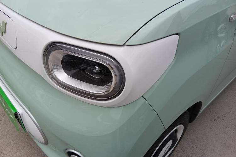 Used Wuling Hongguang MINIEV 2024 3rd Generation 215km Youth Edition Left Front Headlight