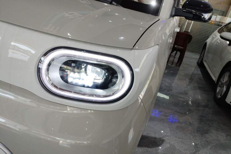 Used Wuling Hongguang MINIEV 2024 3rd Generation 215km Youth Edition