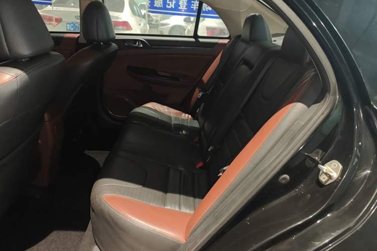 Used BYD Surui 2015 1.5L Manual Luxury Model
