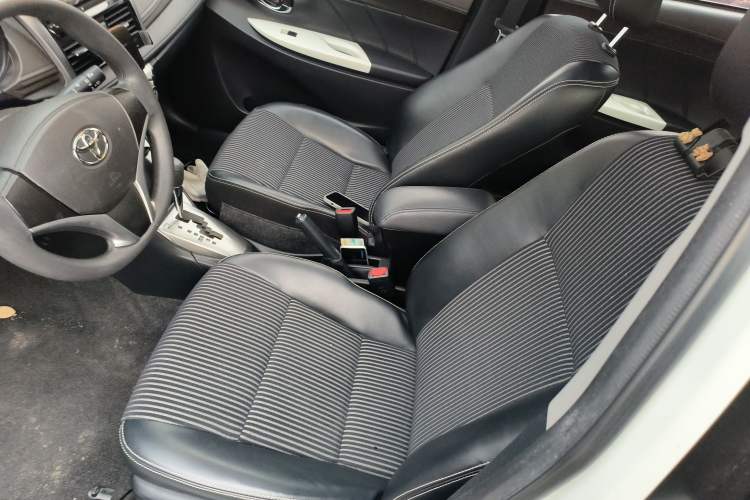 Used Toyota YARiS L Zhi Xuan 2015 1.5G Automatic Xuan Dong Sunroof Special Edition Left Front Seat