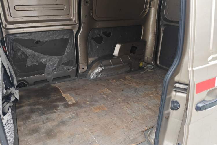 Used Wuling Rongguang V 2019 1.5L Window-Sealed Utility Model China VI LAR