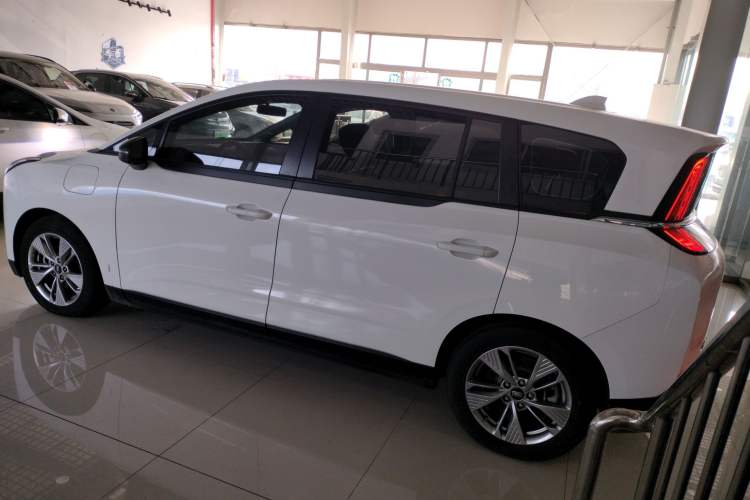 Used Bestune NAT 2023 PRO Comfort Travel Edition 419km
