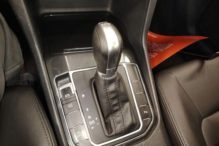 Used Volkswagen Golf Sportsvan 2016 230TSI Automatic Trend Edition