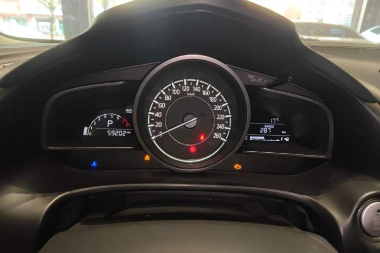 Used Mazda Mazda 3 Axela 2019 Cloud-Controlled Sedan 1.5L Automatic Luxury Model China VI Standard
