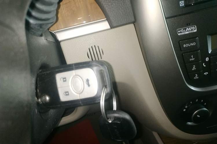 Used Buick Excelle 2015 1.5L Automatic Classic Model Vehicle Key