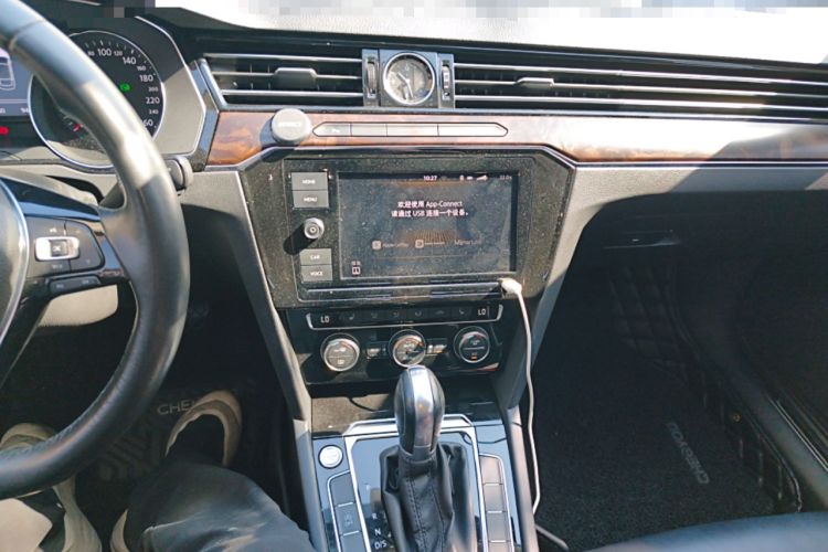 Used Volkswagen Magotan 2019 330TSI DSG Luxury Version China VI Standard