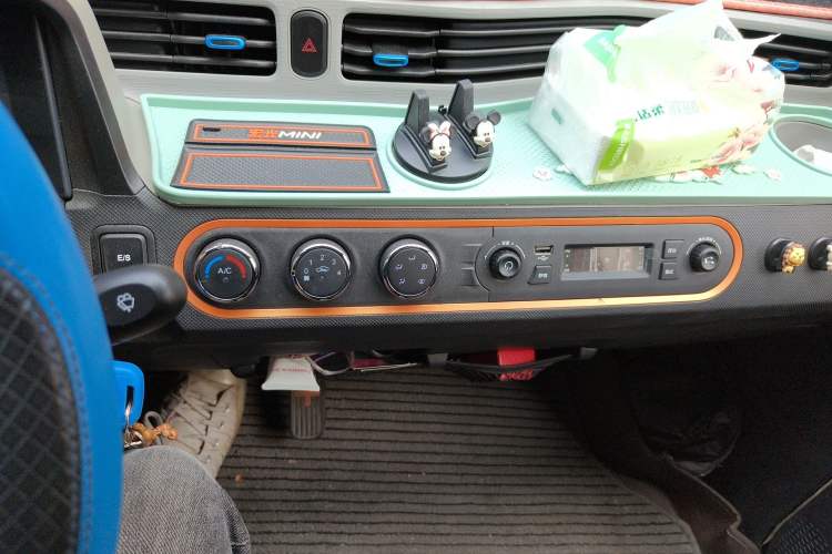 Used Wuling Hongguang MINIEV 2020 Enjoyment Model Lithium Iron Phosphate
