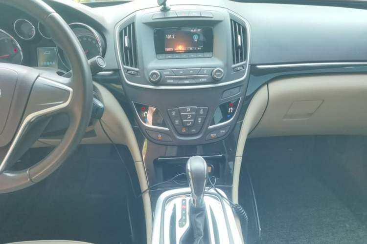 Used Buick Regal 2014 2.0L Leading Fashion Edition
