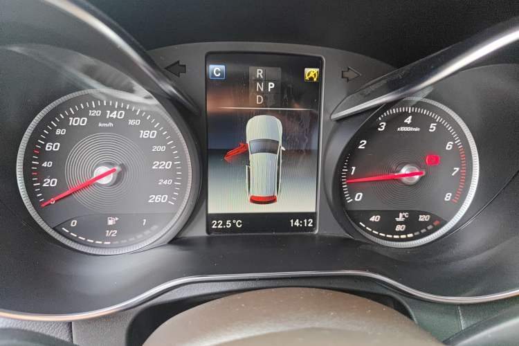 Used Mercedes-Benz GLC 2018 Facelifted GLC 260 4MATIC Dynamic Edition