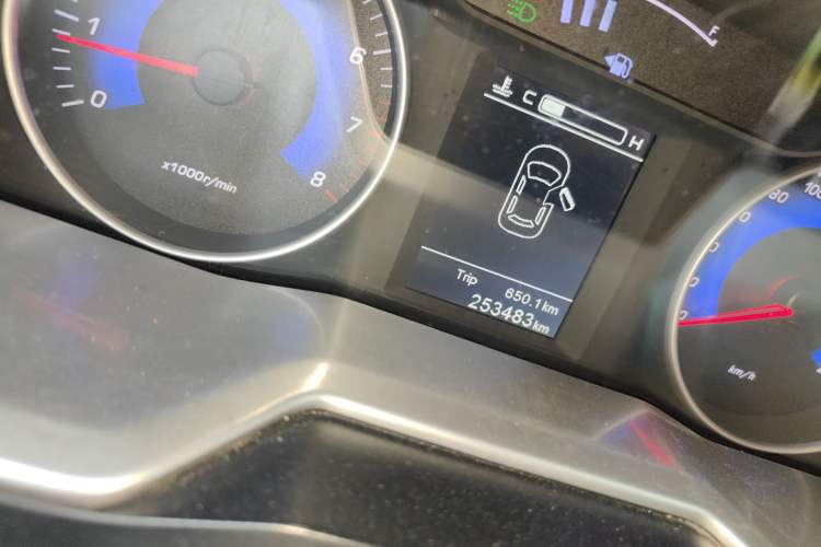 Used Geely Auto Emgrand 2016 Sedan 1.5L Manual Upward Edition