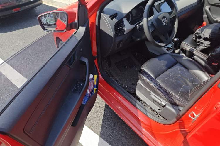 Used Skoda Fabia 2017 1.4L Automatic Car Enjoy Edition
