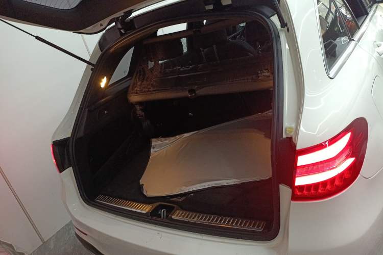 Used Mercedes-Benz GLC 2017 GLC 300 4MATIC Sport Edition
