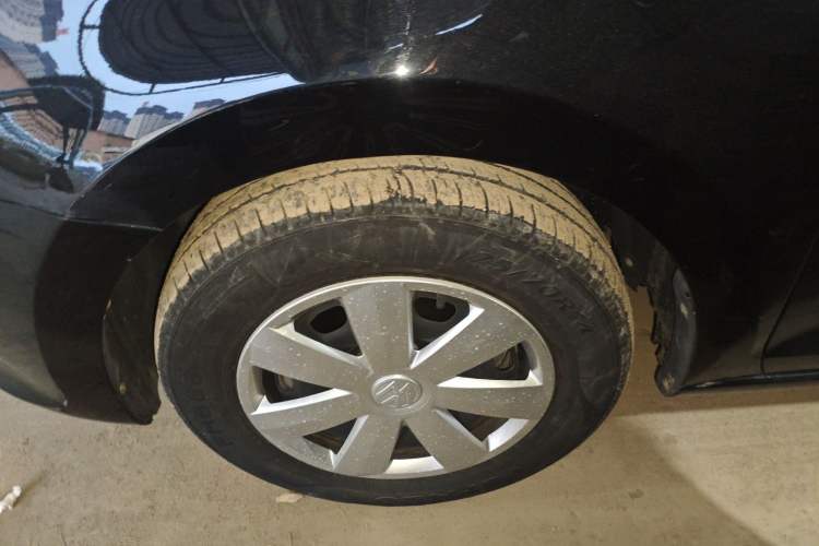 Used Volkswagen Santana 2015 1.6L Automatic Fashion Edition