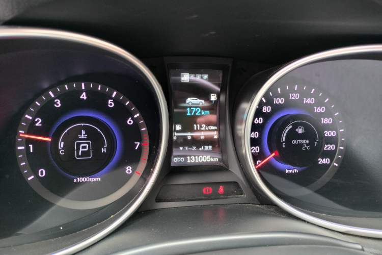 Used Hyundai Santa Fe 2015 2.4L Automatic Two-Wheel Drive Comfort Edition 5 Seats