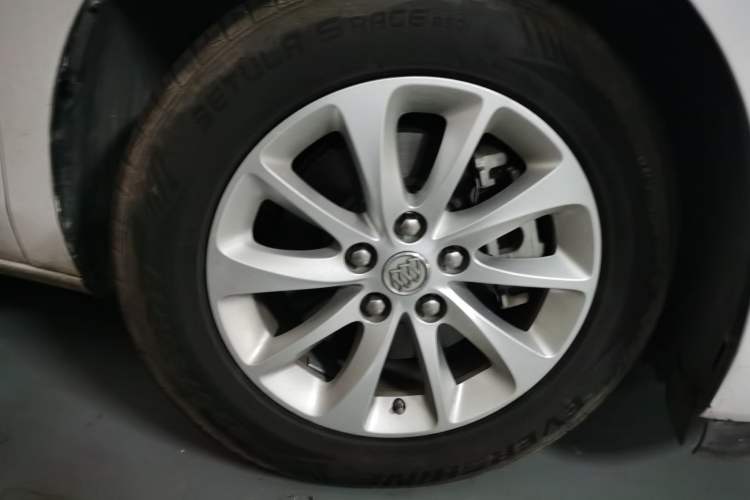 Used Buick GL8 2017 ES 28T Premium Version China V Standard