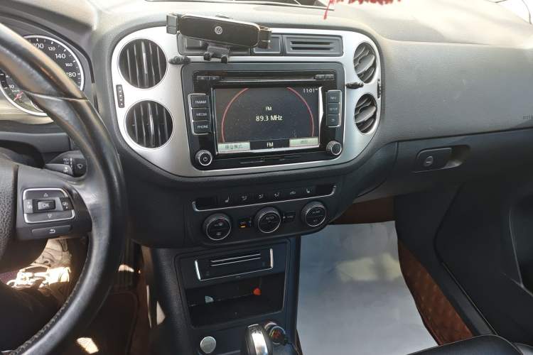 Used Volkswagen Tiguan 2015 1.8TSI Automatic Two-Wheel Drive Luxury Model
