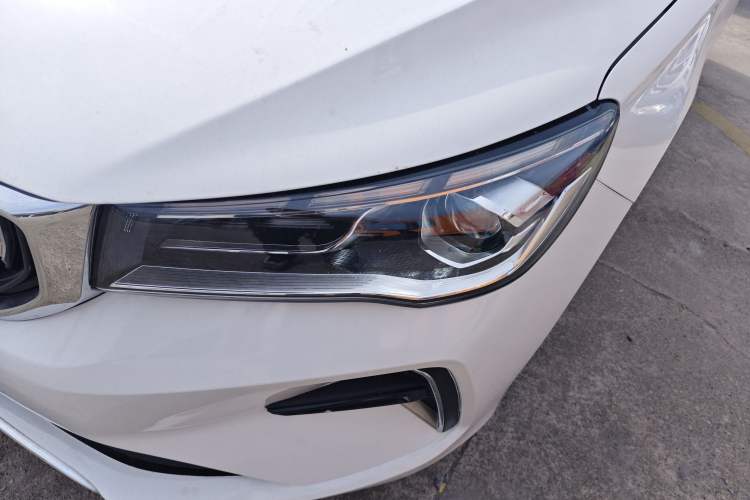 Used Geely Auto Emgrand 2022 4th Generation 1.5L CVT Luxury Model
