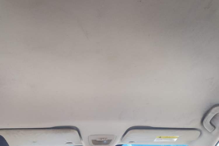 Used Baojun 560 2015 1.8L Manual Elite Edition
