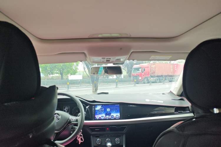 Used Volkswagen Lavida 2019 1.5L Automatic Comfort Edition China VI Standard Headliner