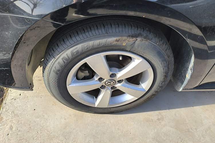 Used Volkswagen Lavida 2019 Lavida Start 1.5L Manual Fashion Edition China VI Standard Left Front Wheel Hub