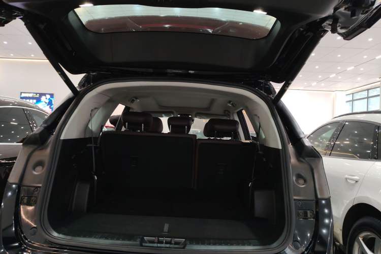 Used JETOUR X90 PRO 2024 2.0T DCT Prestige 7-Seater
