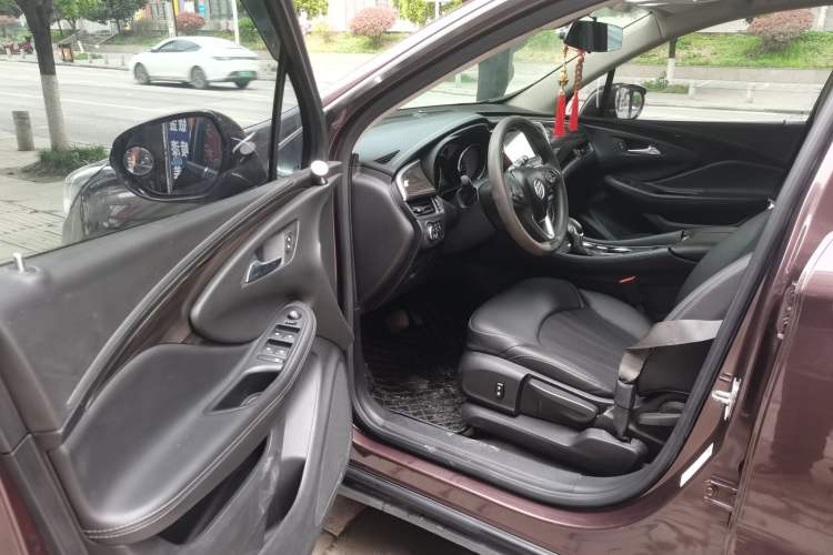 Used Buick Envision 2019 20T Two-Wheel Drive Leading Version China V Standard
