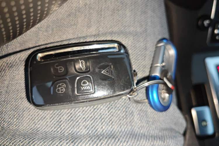 Used Land Rover Discovery 2015 3.0 SDV6 HSE Diesel Version