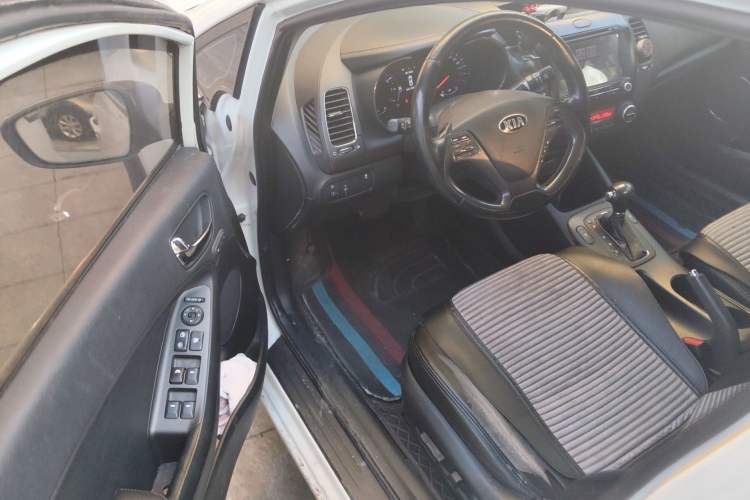 Used Kia K3 2013 1.6L Automatic Premium Left Front Seat