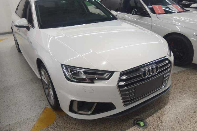 Used Audi A4L 2019 40 TFSI Fashion Version China V Front Right 45 Deg