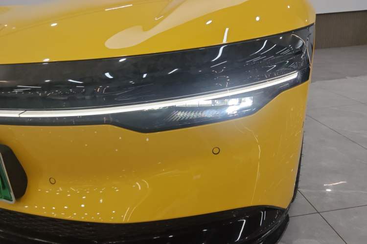 Used Zeekr 007 2024 Four-Wheel-Drive Performance Version 100 kWh
