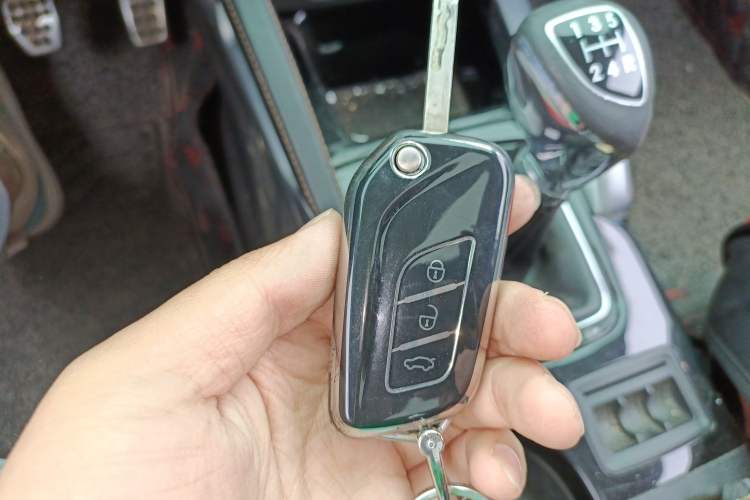 Used BAIC Senova X35 2016 1.5L Manual Luxury Edition
