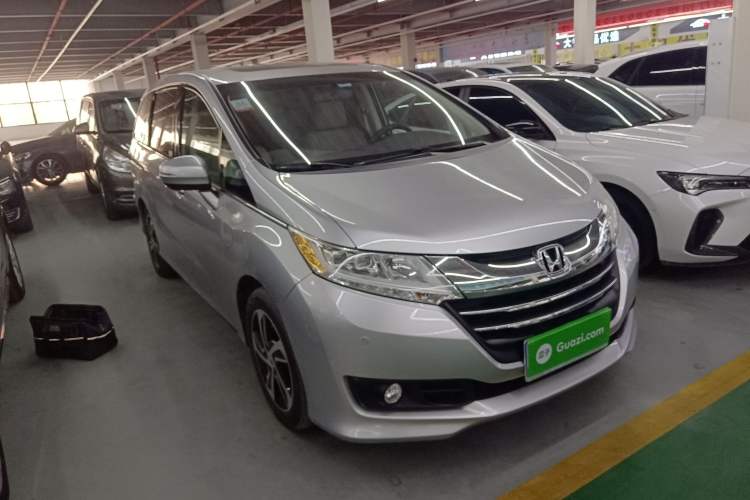 Used Honda Odyssey 2015 2.4L Smart Edition