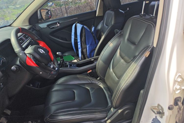 Used Dongfeng Fengon 580 2016 1.5T Manual Luxury Edition