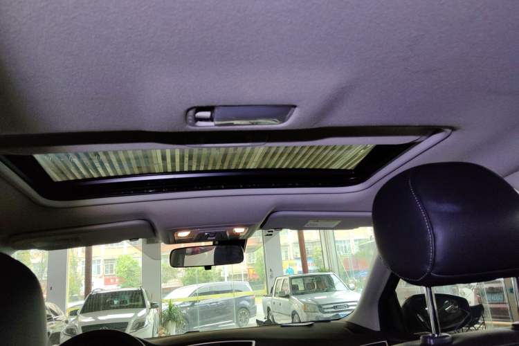 Used Nissan Sylphy 2024 Classic 1.6XL CVT Luxury Edition Headliner
