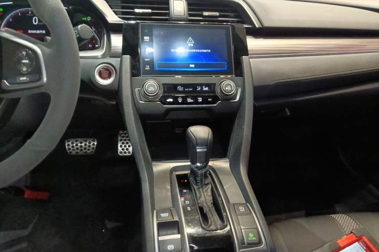 Used Honda Civic 2021 HATCHBACK 220TURBO CVT Trendy Cool Edition Audio And AC Panel