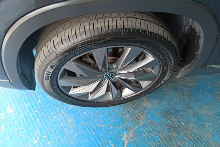 Used Volkswagen Tayron 2021 330TSI Two-Wheel-Drive 3rd Anniversary Limited Edition
