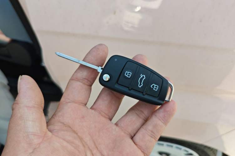 Used Chery New Energy QQ Ice Cream 2024 120km Milkshake