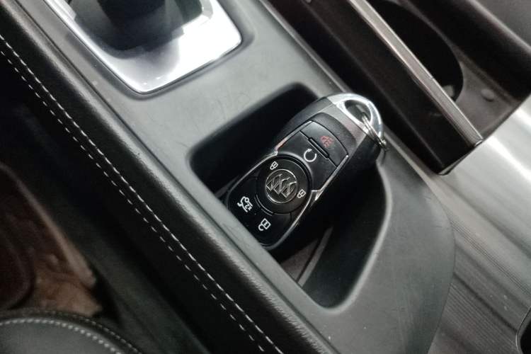 Used Buick LaCrosse 2016 Revised Version 28T Elite Edition
