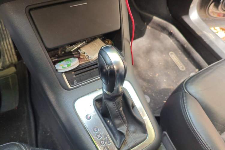 Used Volkswagen Tiguan 2013 1.8 TSI Automatic Two-Wheel Drive Comfort Edition Gear Lever