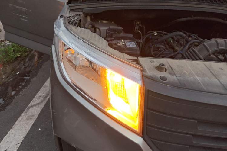 Used Wuling Hongguang PLUS 2020 1.5L Manual Standard Edition 5 Seats