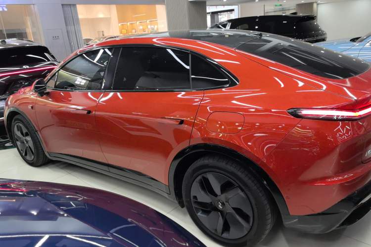 Used ONVO L60 2024 60 kWh Rear-Drive Version
