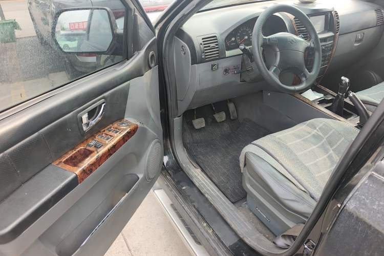 Used Huanghai Qisheng F1 2012 2.0L Two-Wheel Drive Supreme Edition
