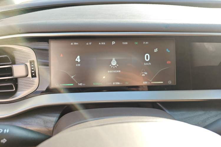 Used Denza D9 2024 DM-i 980 Four-Wheel Drive Prestige Model