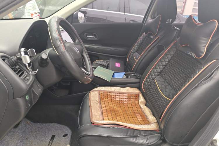 Used Honda Vezel 2015 1.5L CVT two-wheel drive Comfort trim
