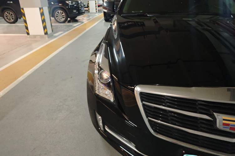 Used Cadillac ATS-L 2017 28T Tech Edition Right Front Headlight